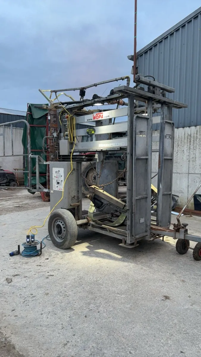 Wopa 49 hoof crate - Image 3