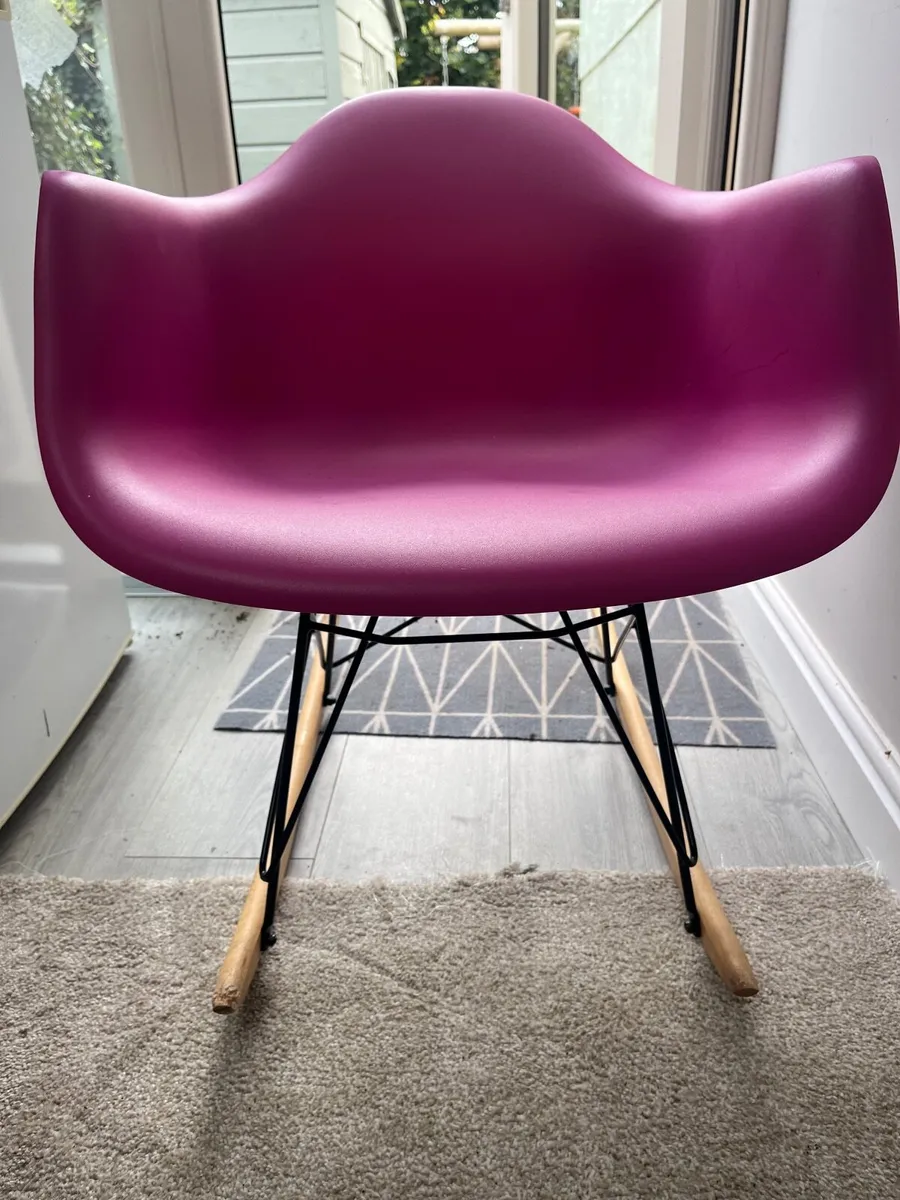 Rocking chair - Image 2