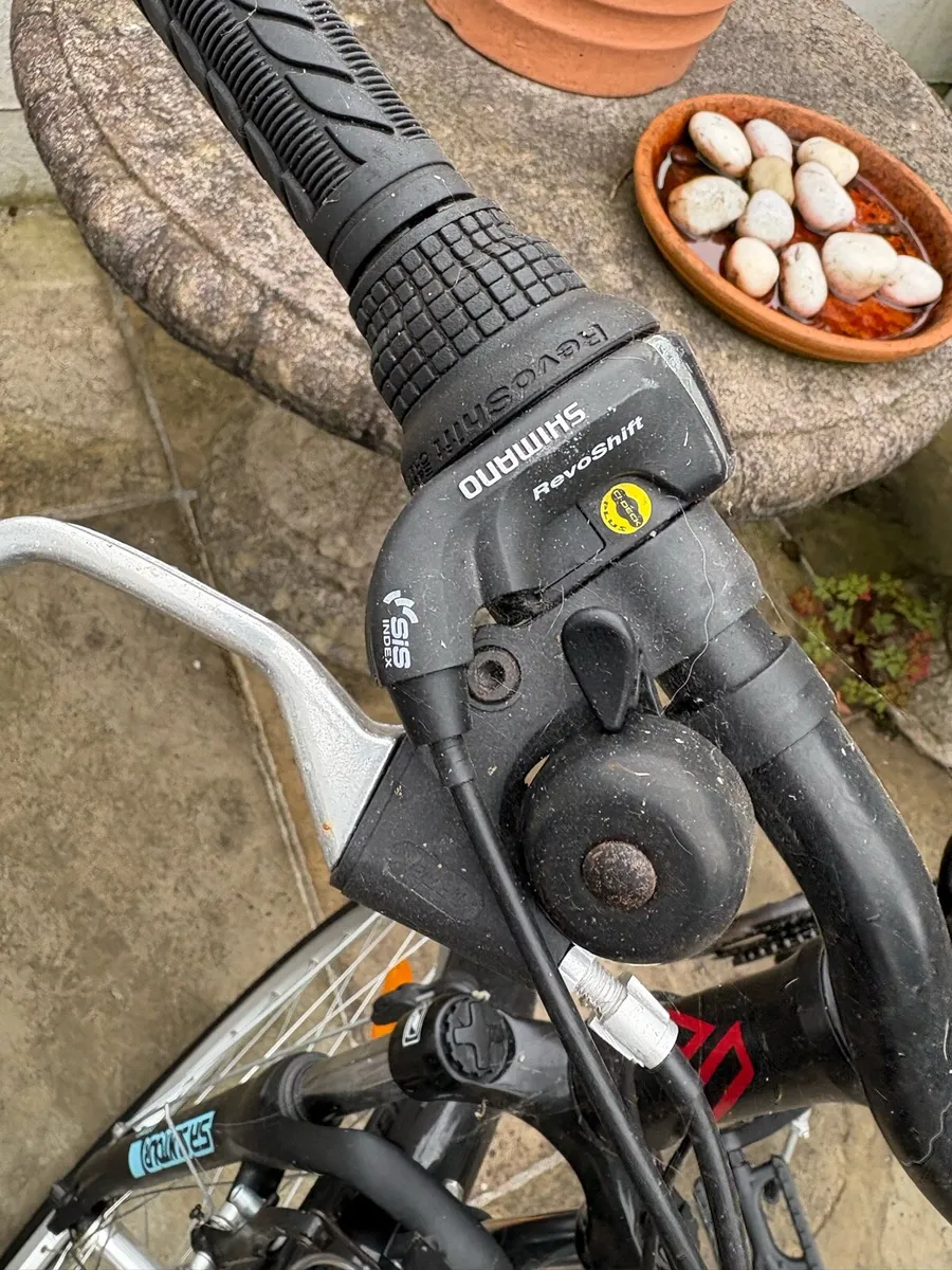 Girls bike - Image 3