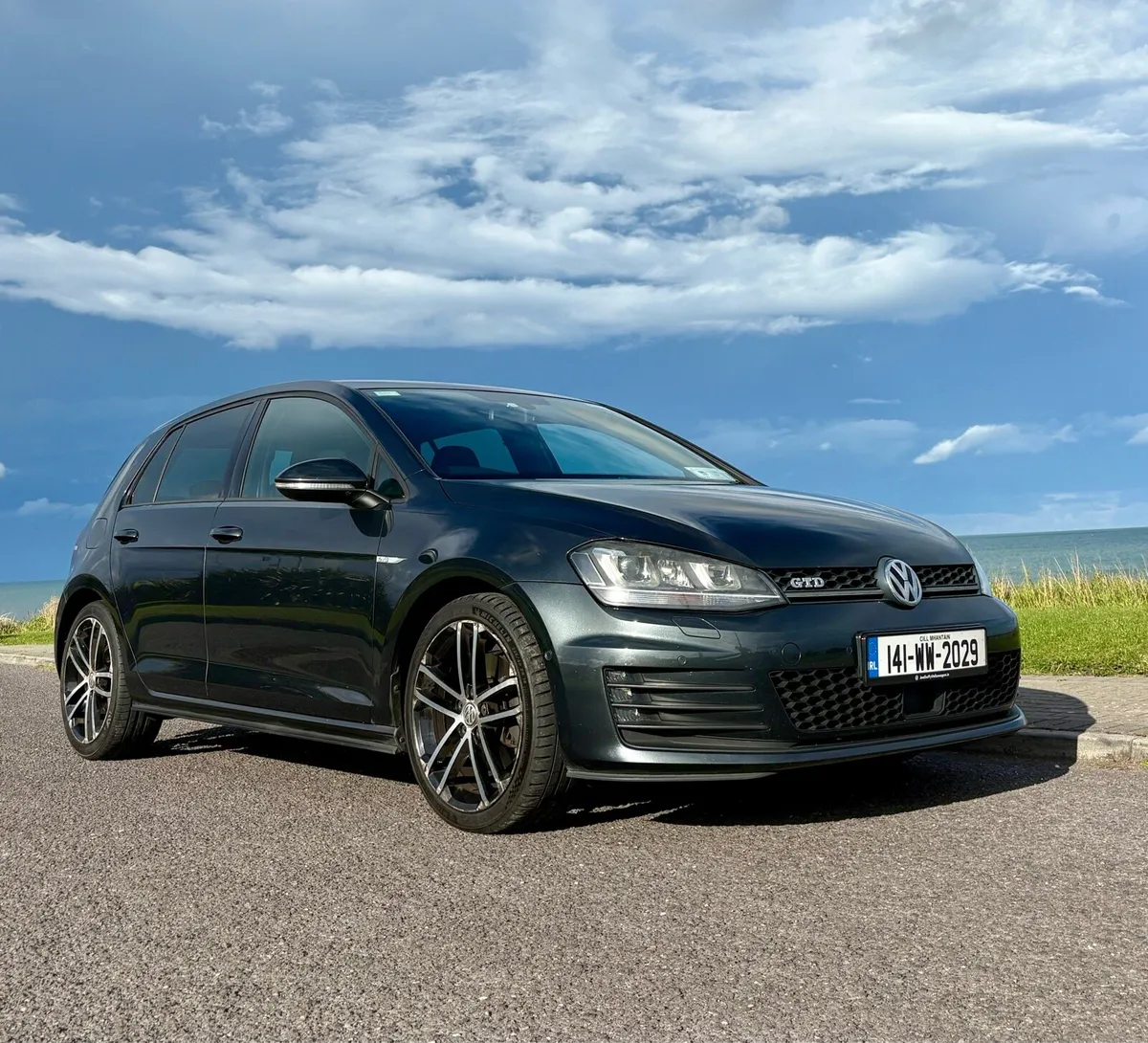 VW Golf GTD 2014 Grey 2.0 - Image 1