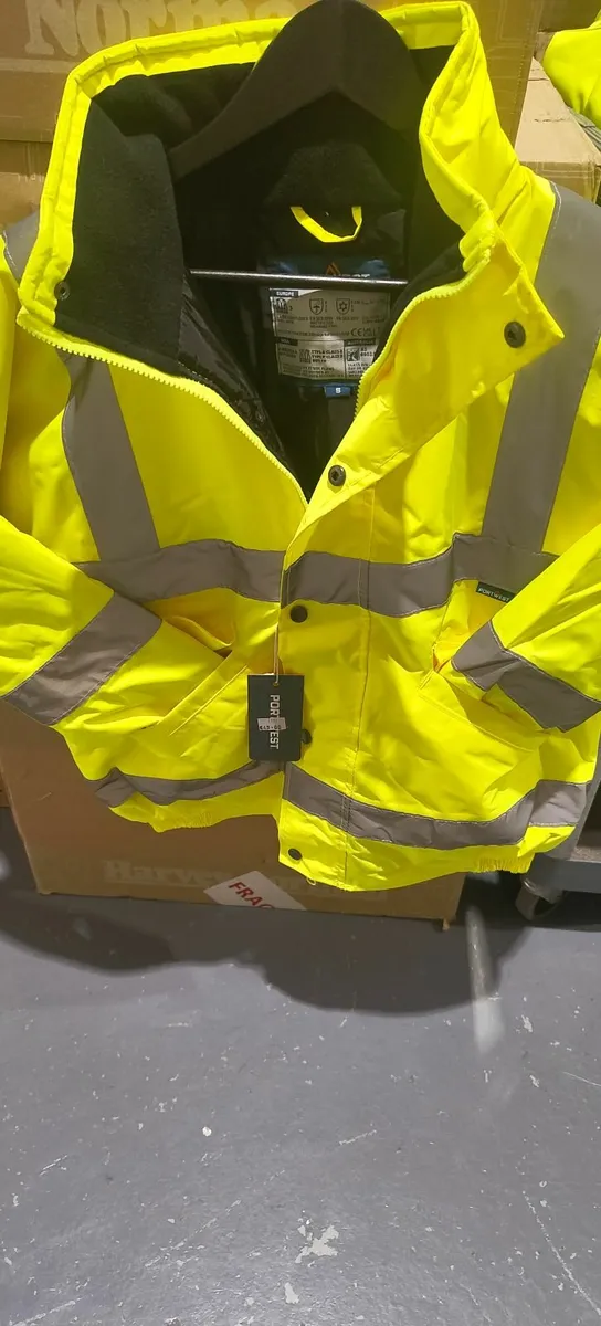 Brand New Genuine Portwest Hi Vis Work  Jacket - Image 1