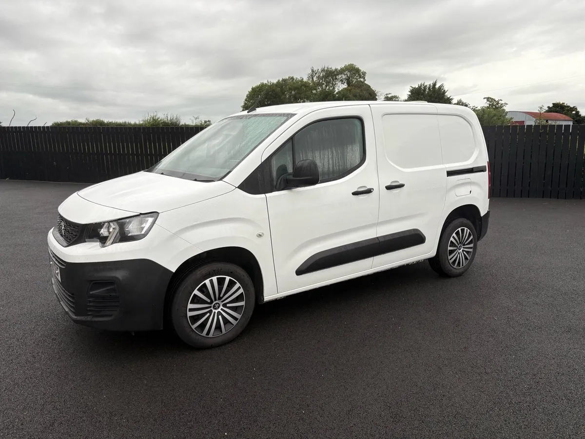 2021 Peugeot partner hdi - Image 3