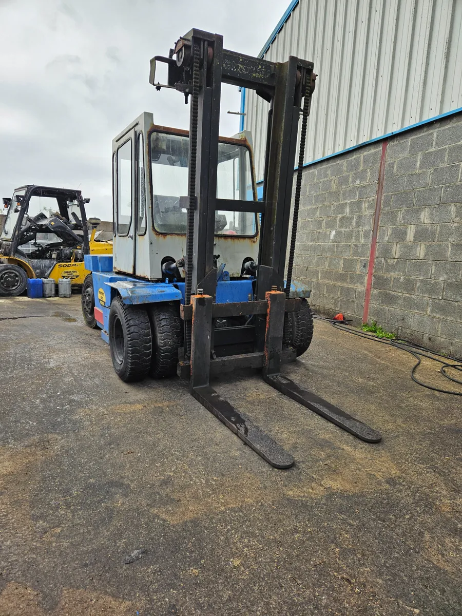 Cheap  6 Ton Forklift - Image 1
