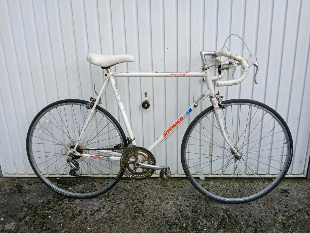 Road bike - Image 1
