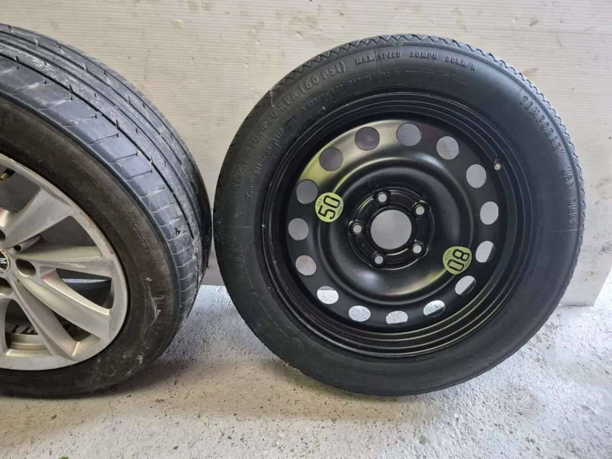 Bmw Wheels and Tyres and new Aerial  Toyota Hilux - Image 4