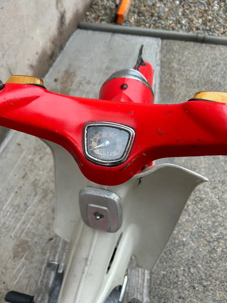 1964 Honda c50 rear bike - Image 3