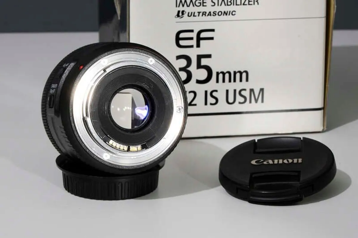 Canon EF 35mm 2.0 IS - Image 4