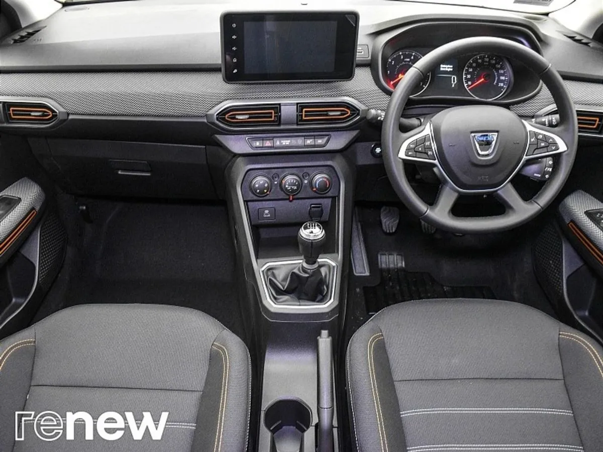 Dacia Sandero Stepway TCe 90 Stepway Comfort - Image 3
