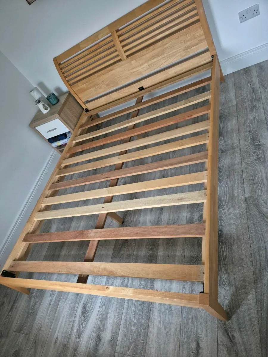Double bed and dusk2dawn Lucia mattress, unworn - Image 1