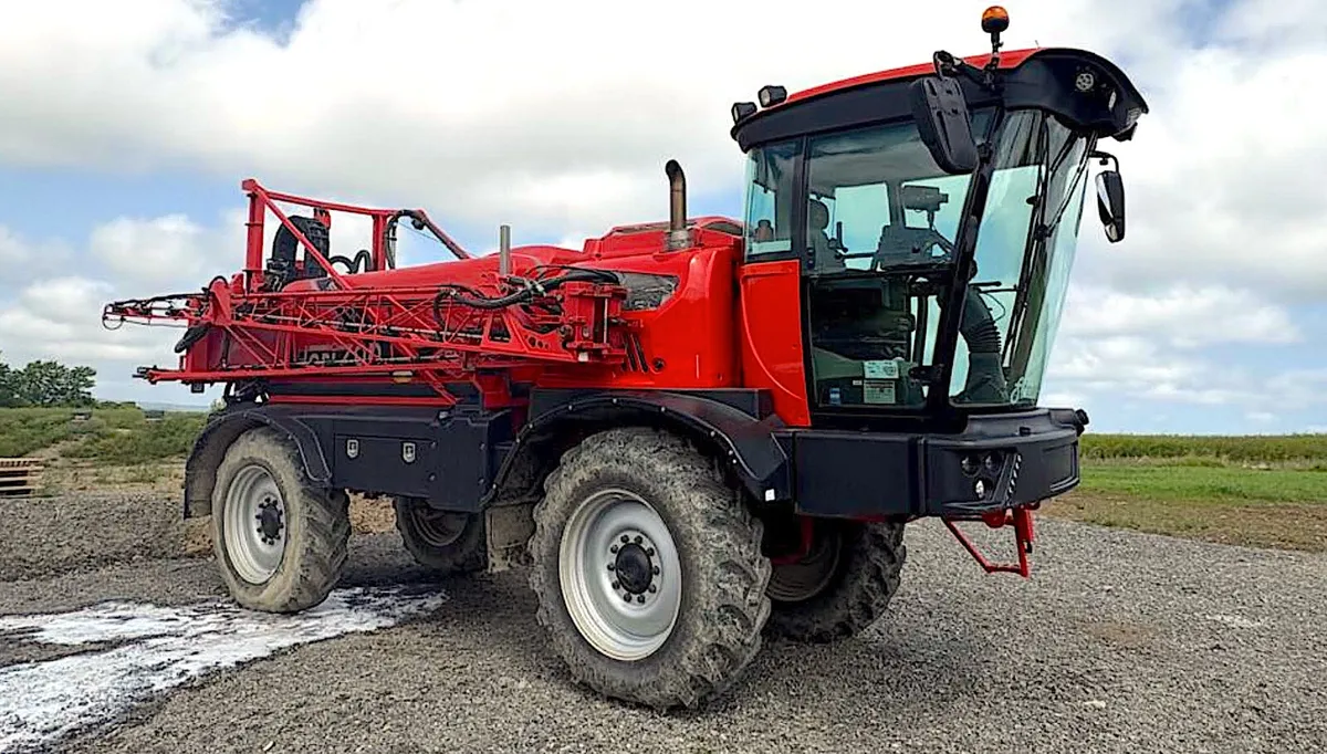 Sands/Sam Horizon 5500 Self Propelled Sprayer - Image 2