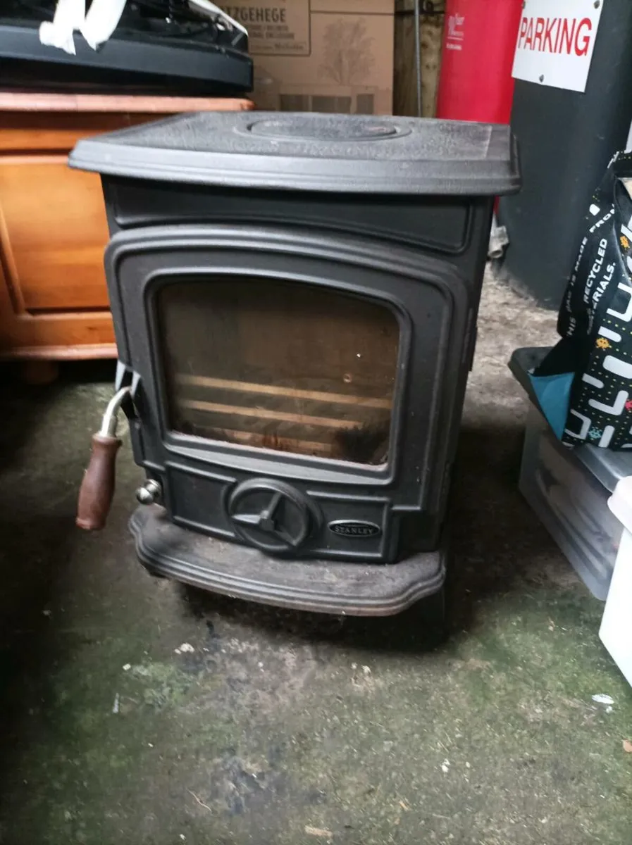 Stove - Image 1