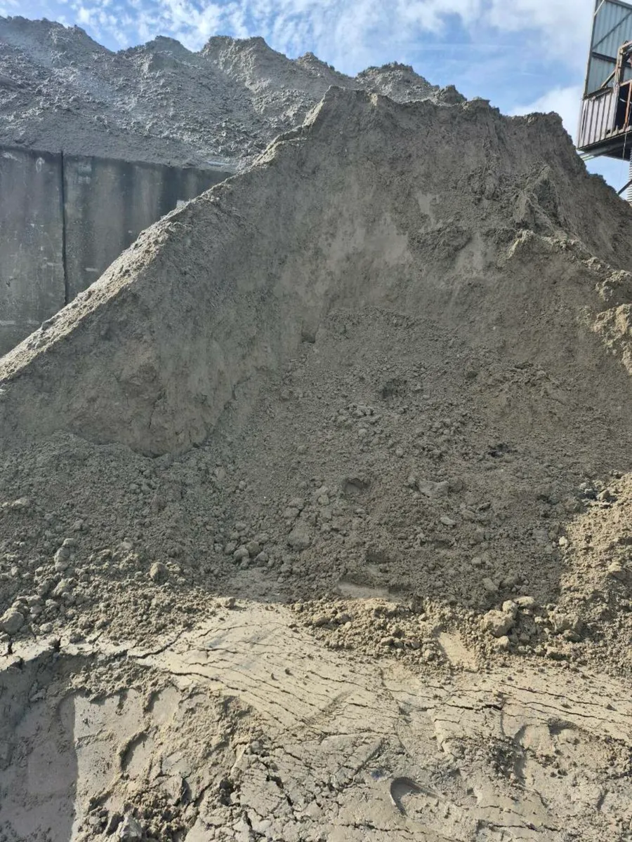 Sand - Image 2