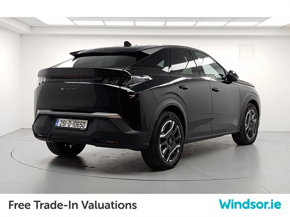 Peugeot 3008 BEV 73kwh 210BHP Allure - Image 3