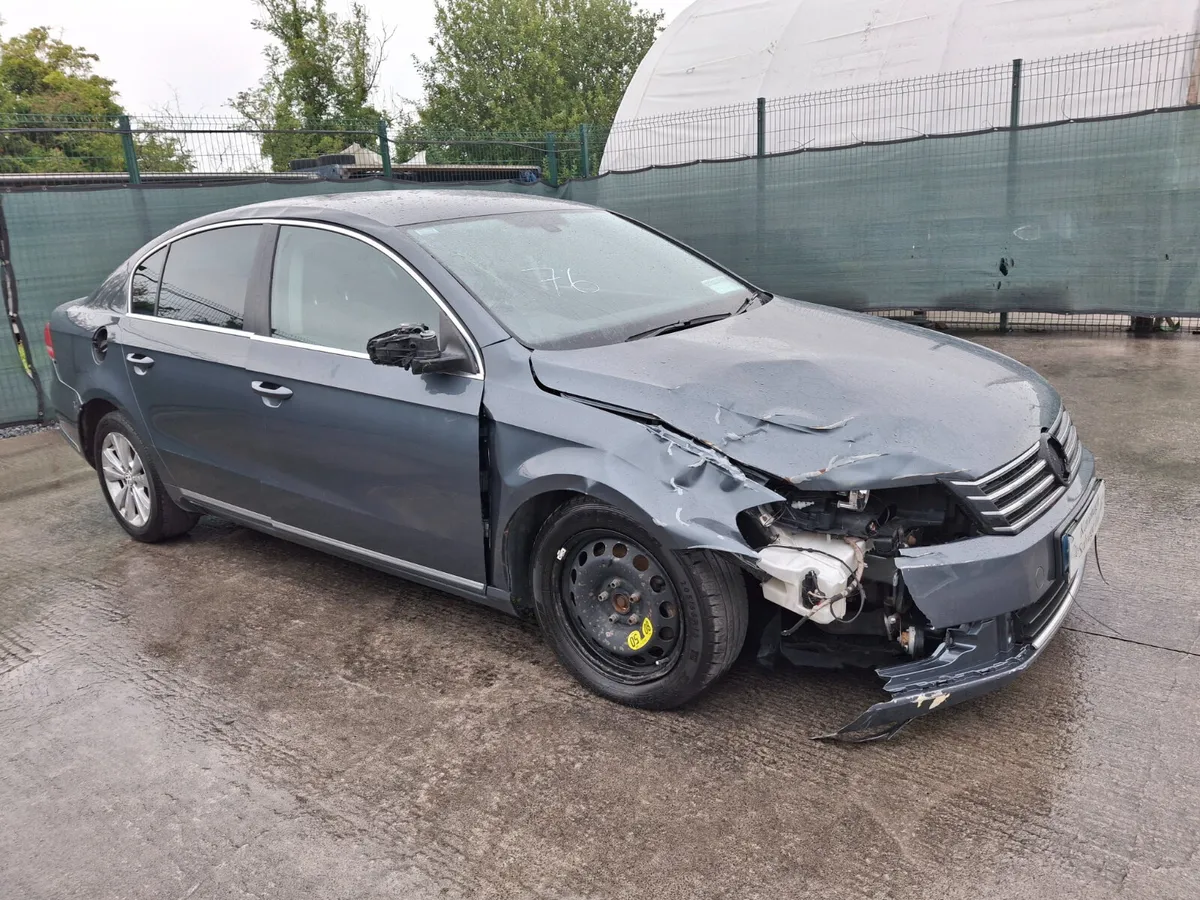 2012 Volkswagen Passat 2.0 Tdi - Image 3