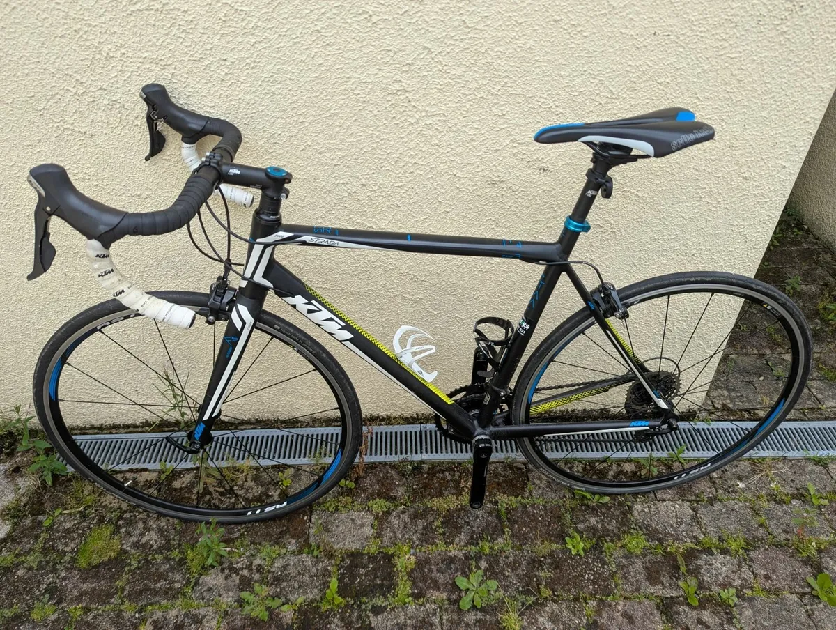 KTM Strada 2000, 56cm Road Bike, Shimano 105 Group - Image 1