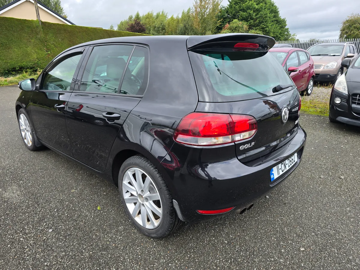 11 Volkswagen Golf 2.0 GT Tdi 140Bhp - Image 3