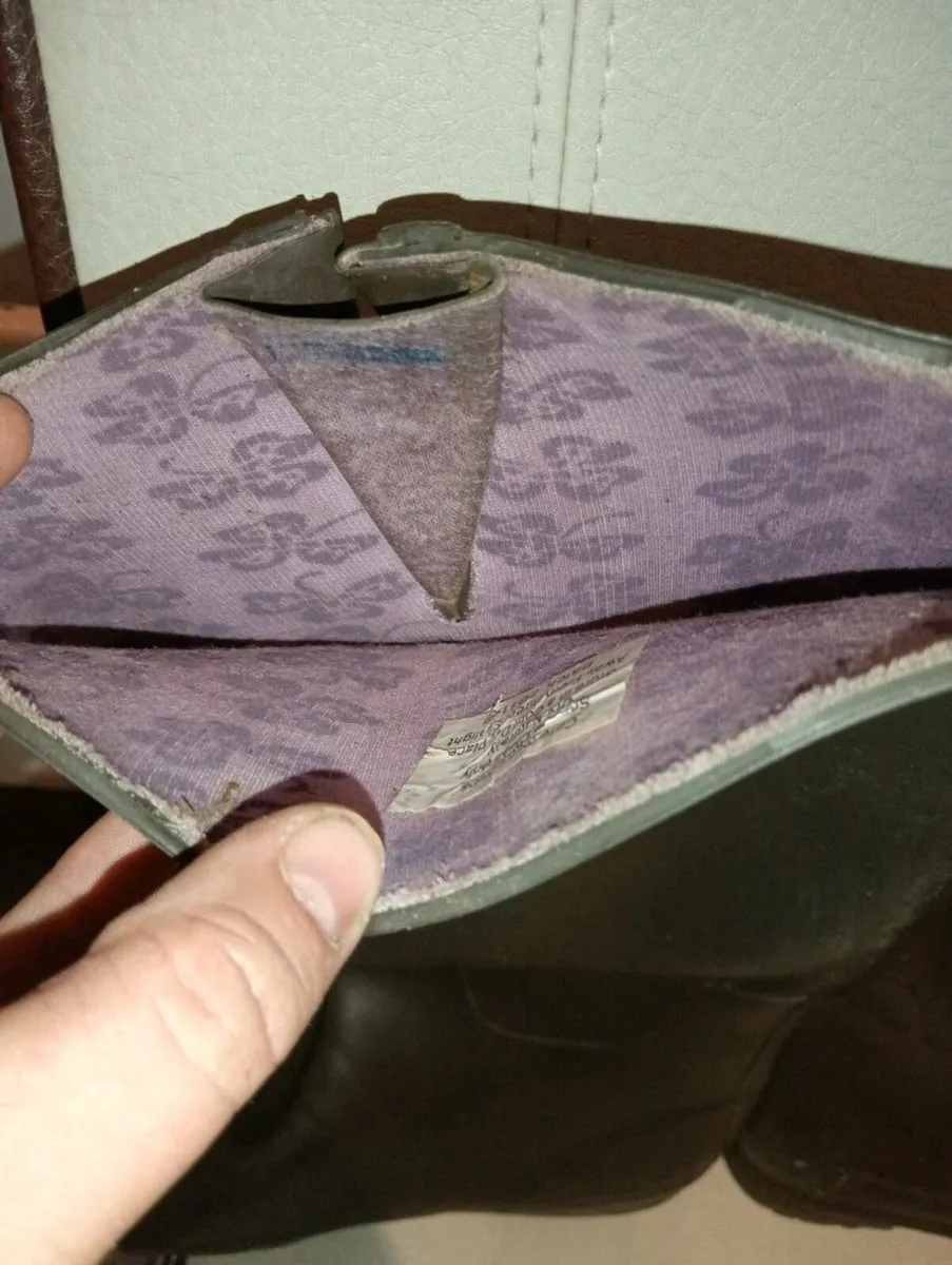 Women's Rockfish wellington's size 6 - Image 3