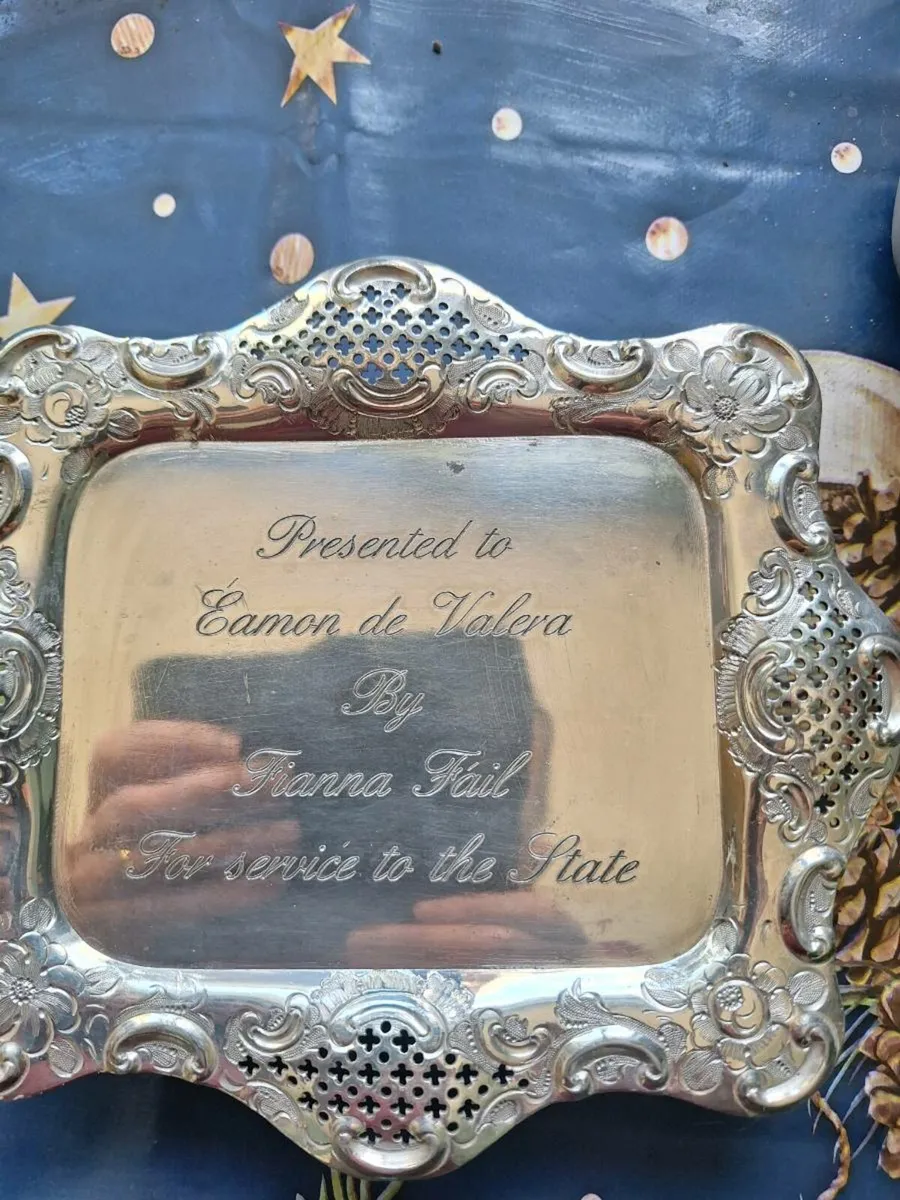 Eamon de Valera plate - Image 1