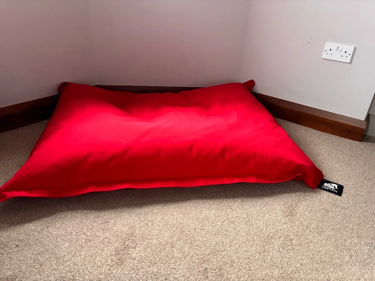Bean bag - Image 1