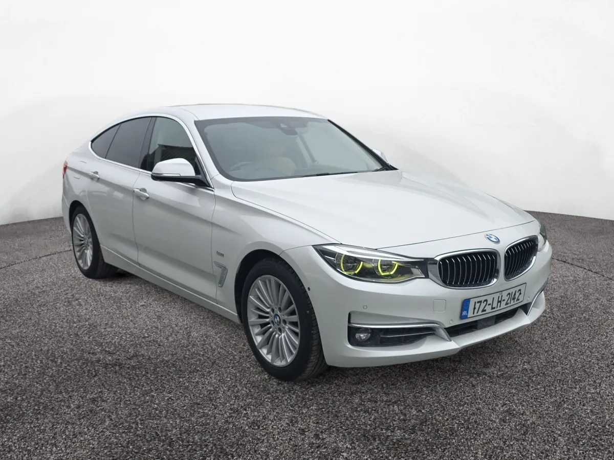 BMW 3-Series 2017 - Image 1