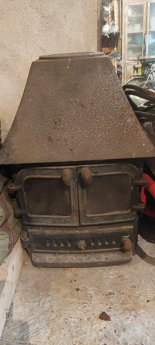 Multi fuel stove - Image 1