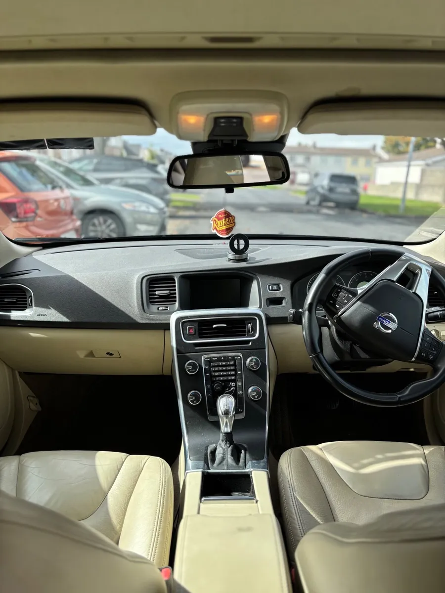 Volvo S60 2013 NCT 06/26 - Image 4