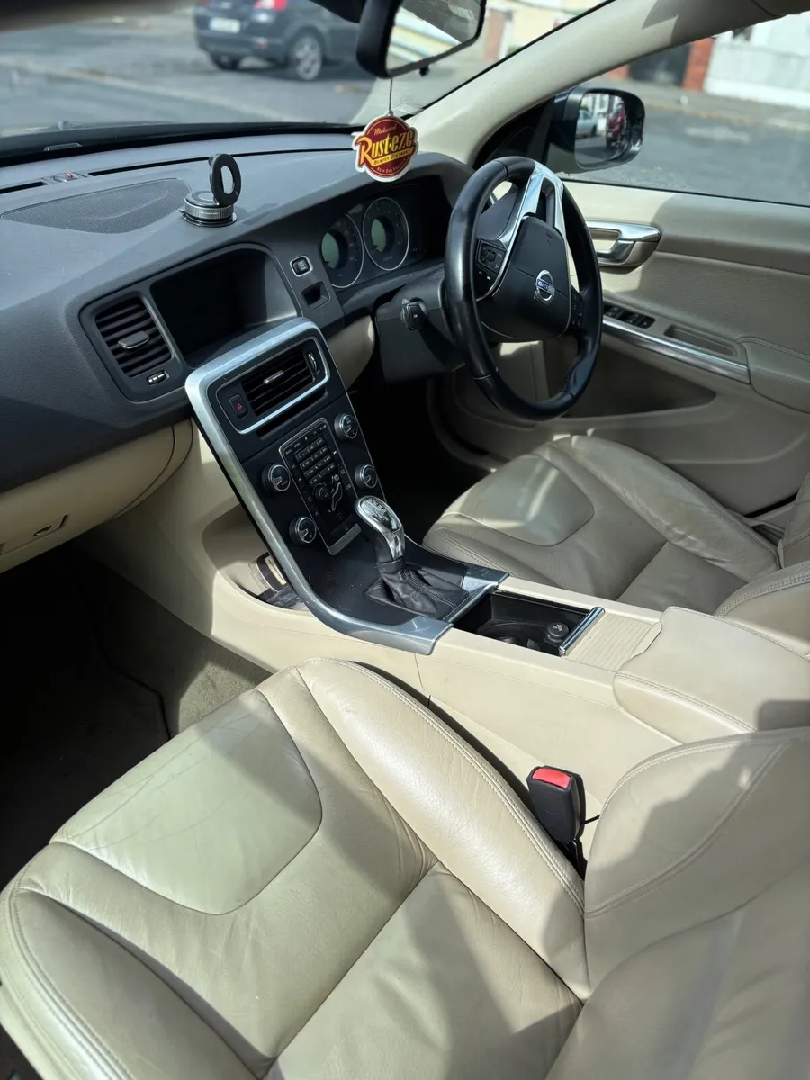Volvo S60 2013 NCT 06/26 - Image 1