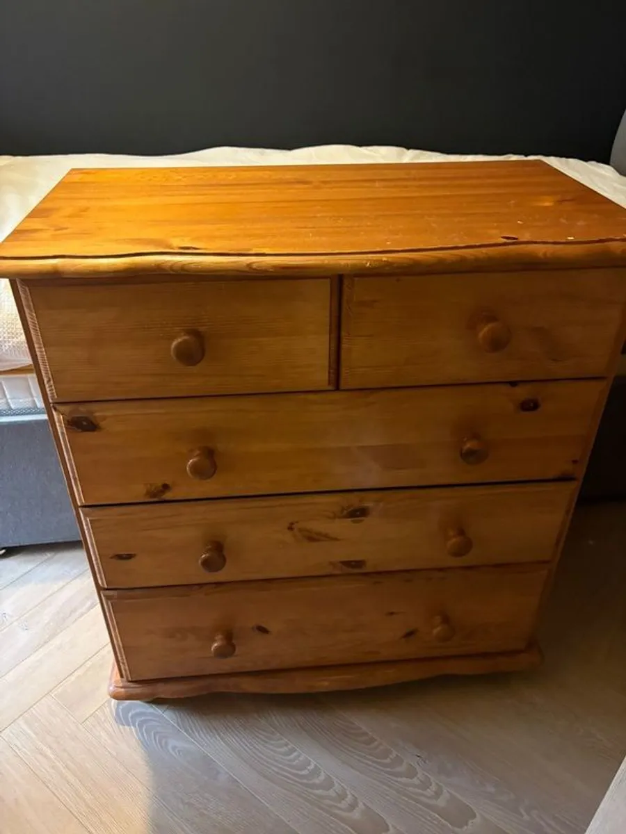 Desk & Set of Drawers - Image 2