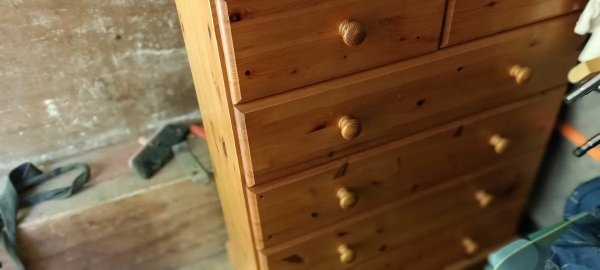 Pine Chest of Drawers & Bedside cabinet - Image 2