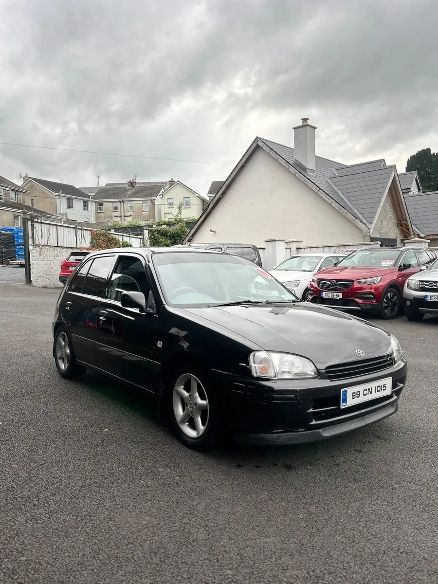Toyota Starlet - Image 2