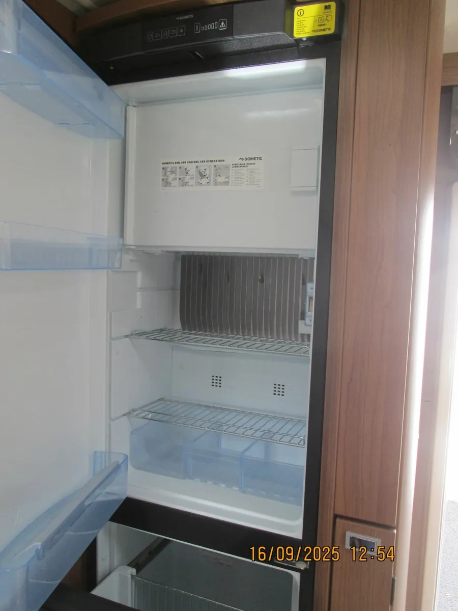 Motorhome - Image 4