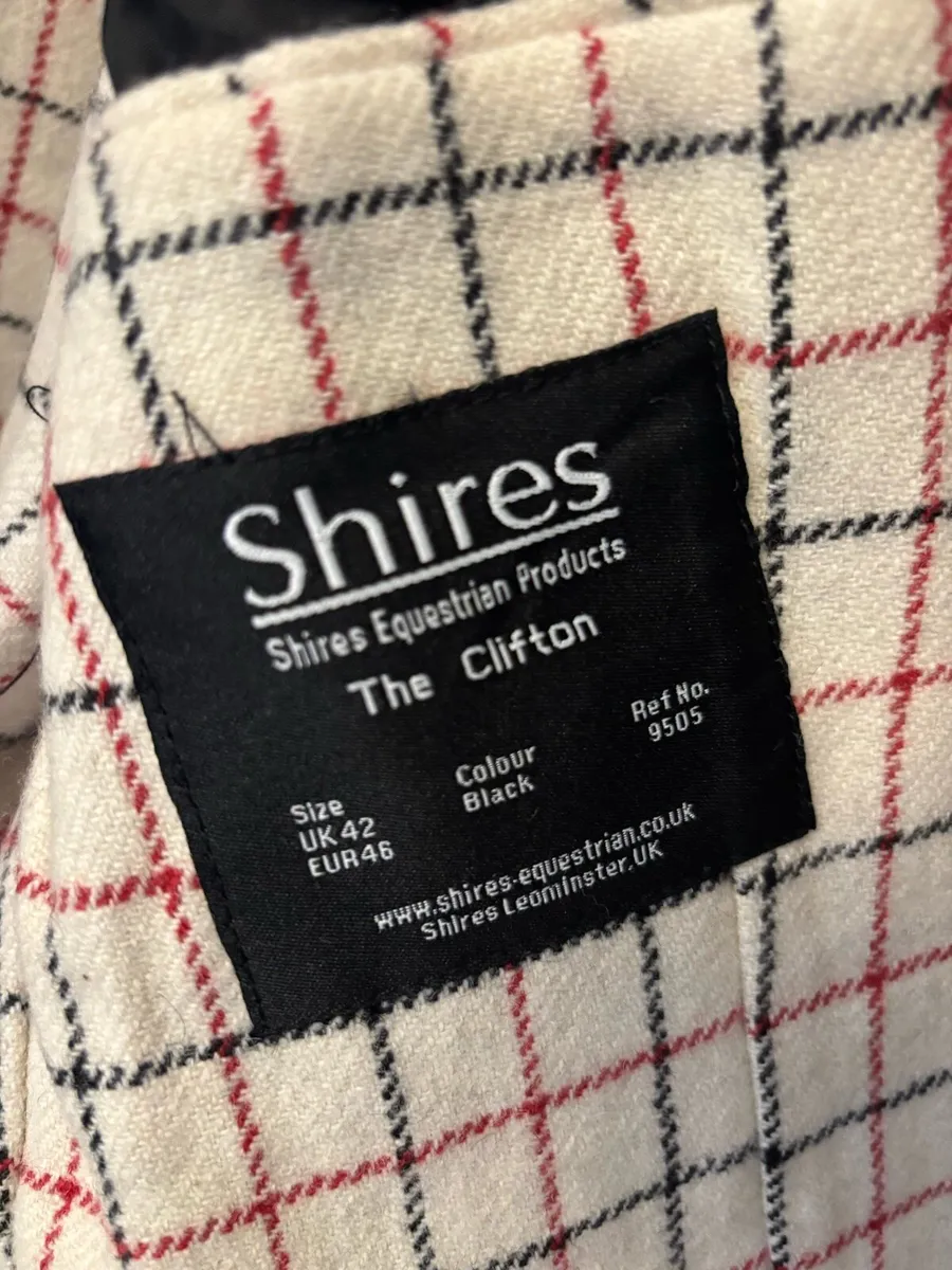 Men’s Hunting Jacket - Image 3