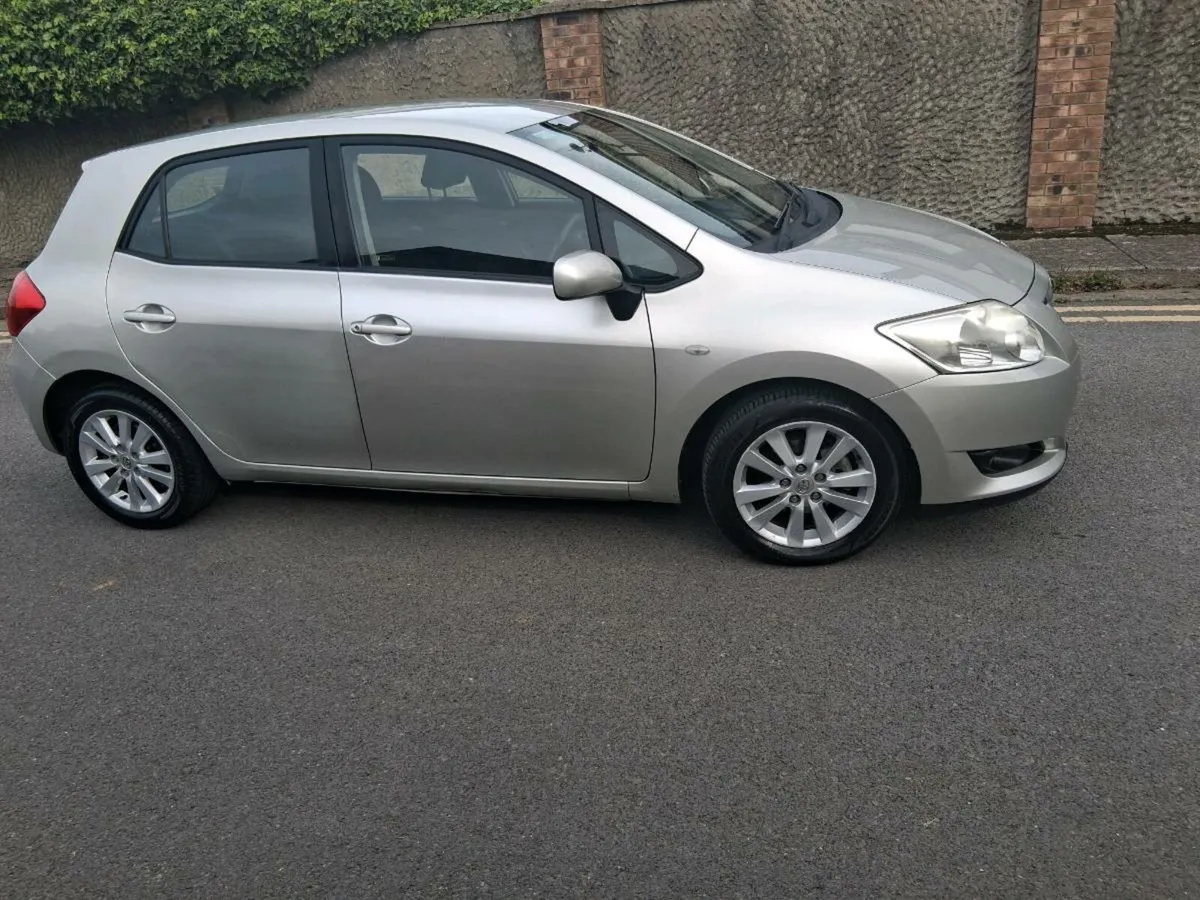 Toyota Auris 2008 1.4 54K mls. NCT 5/26. €2,150 - Image 3