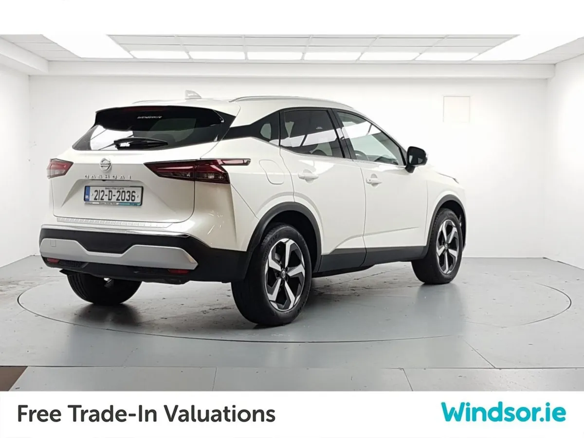 Nissan QASHQAI 1.3 PET Mild Hybrid SV Premium - Image 3