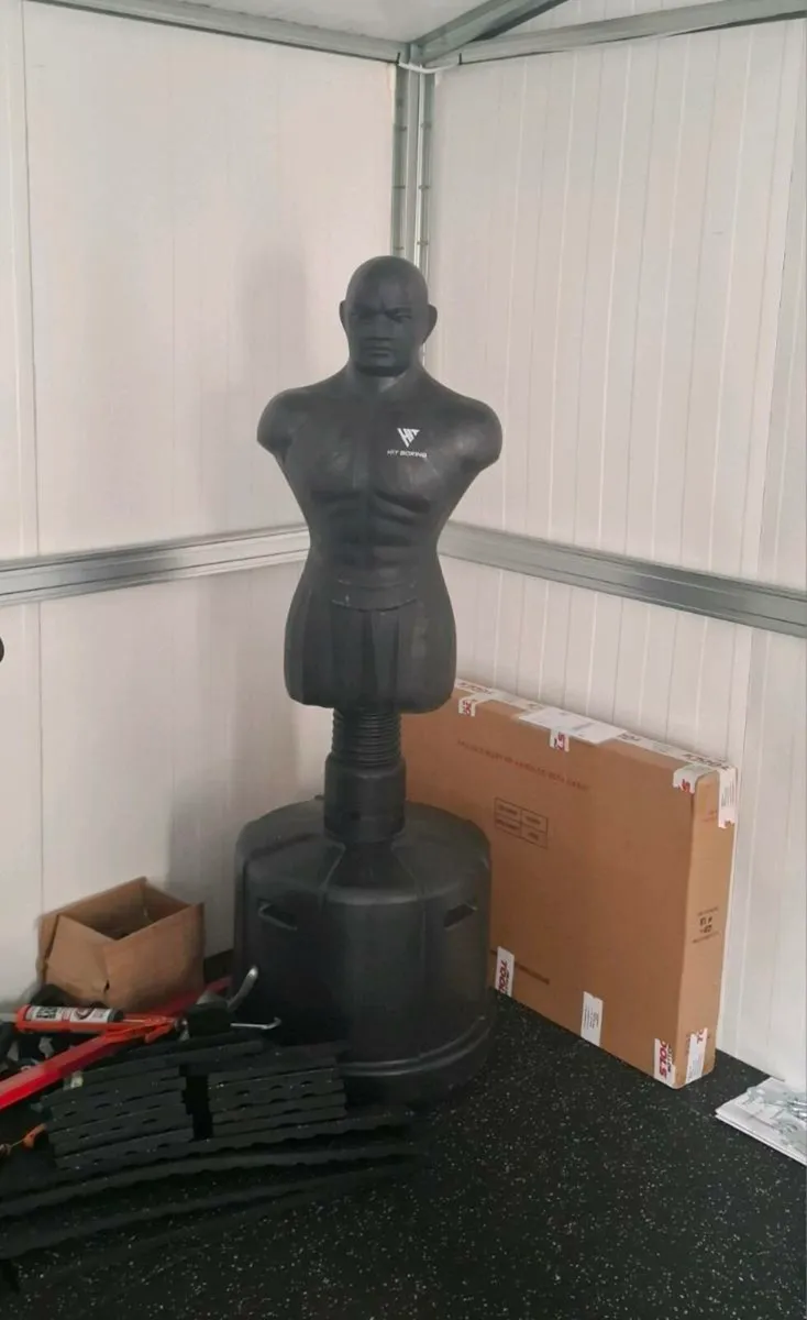 Boxing Pro Boxing Man Free Standing Punch Bag