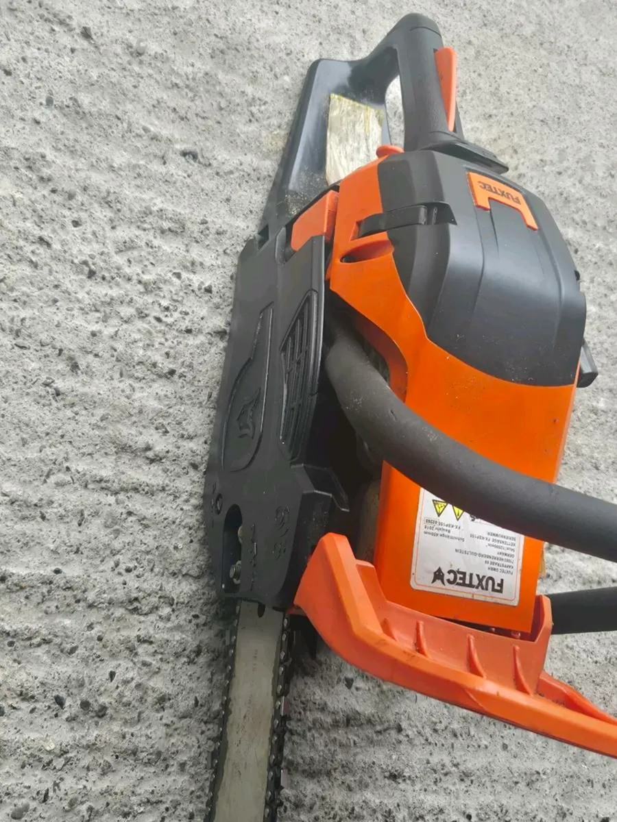 Chainsaw - Image 4