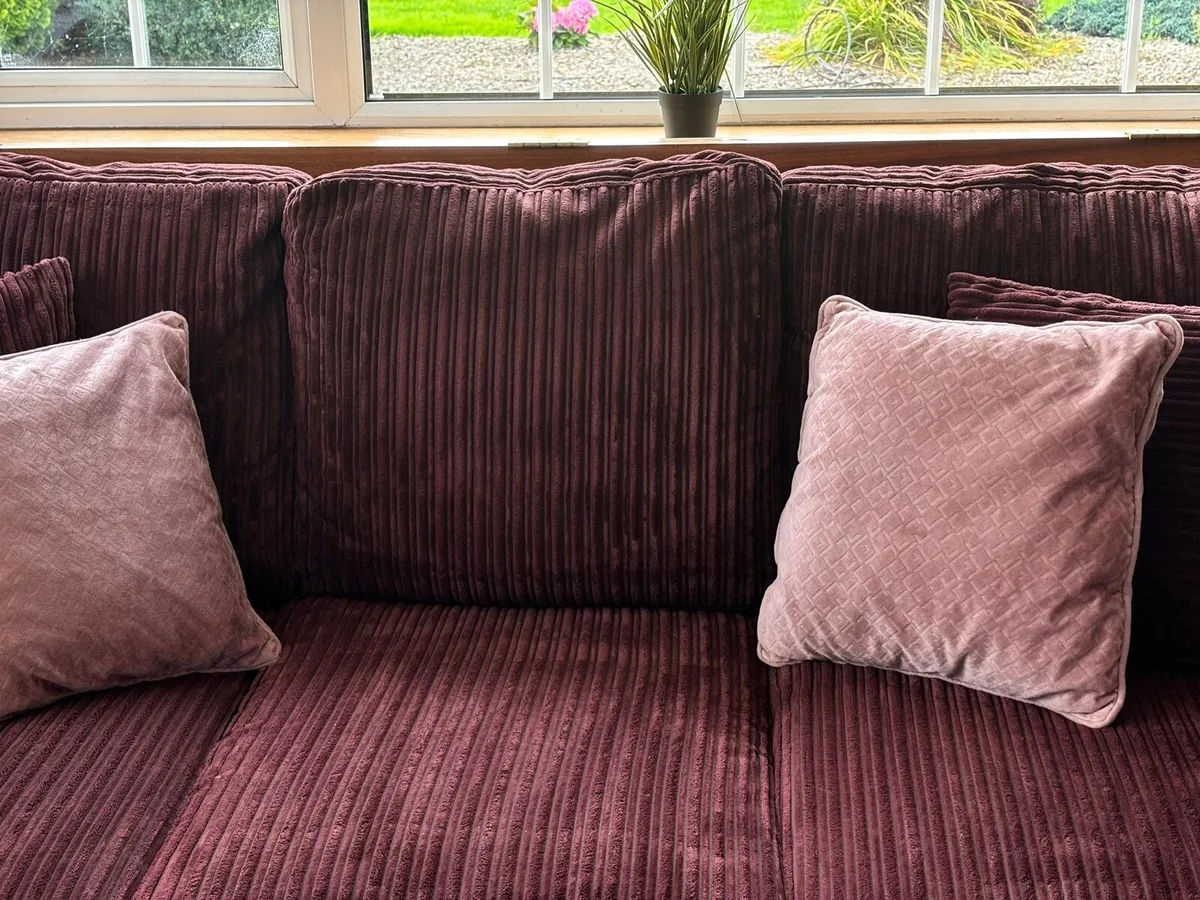 Sofa - Image 4