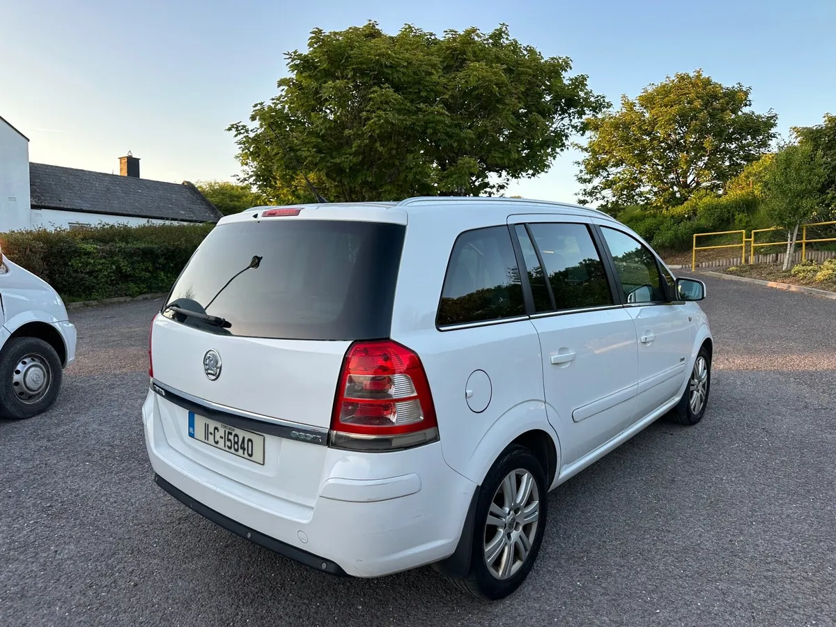 Vauxhall Zafira 2011 - Image 2