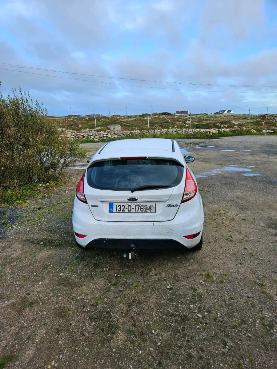 Ford Fiesta van - Image 2