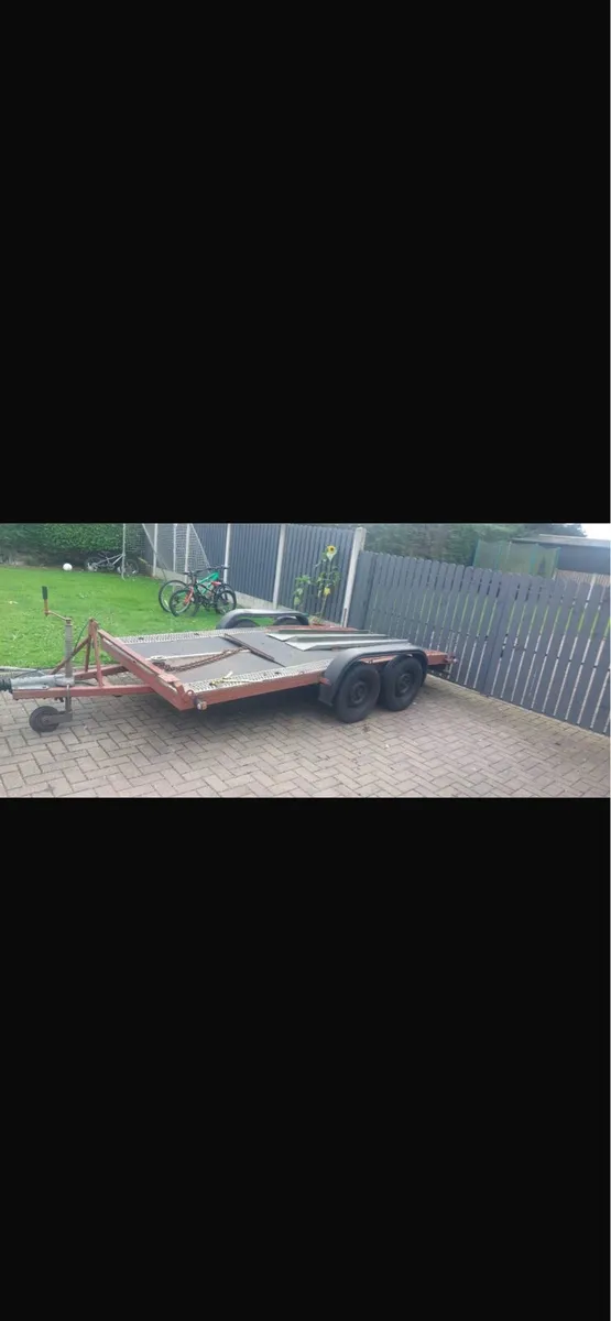 10 ft x5”6 ft mini car transporter: braked axles - Image 1