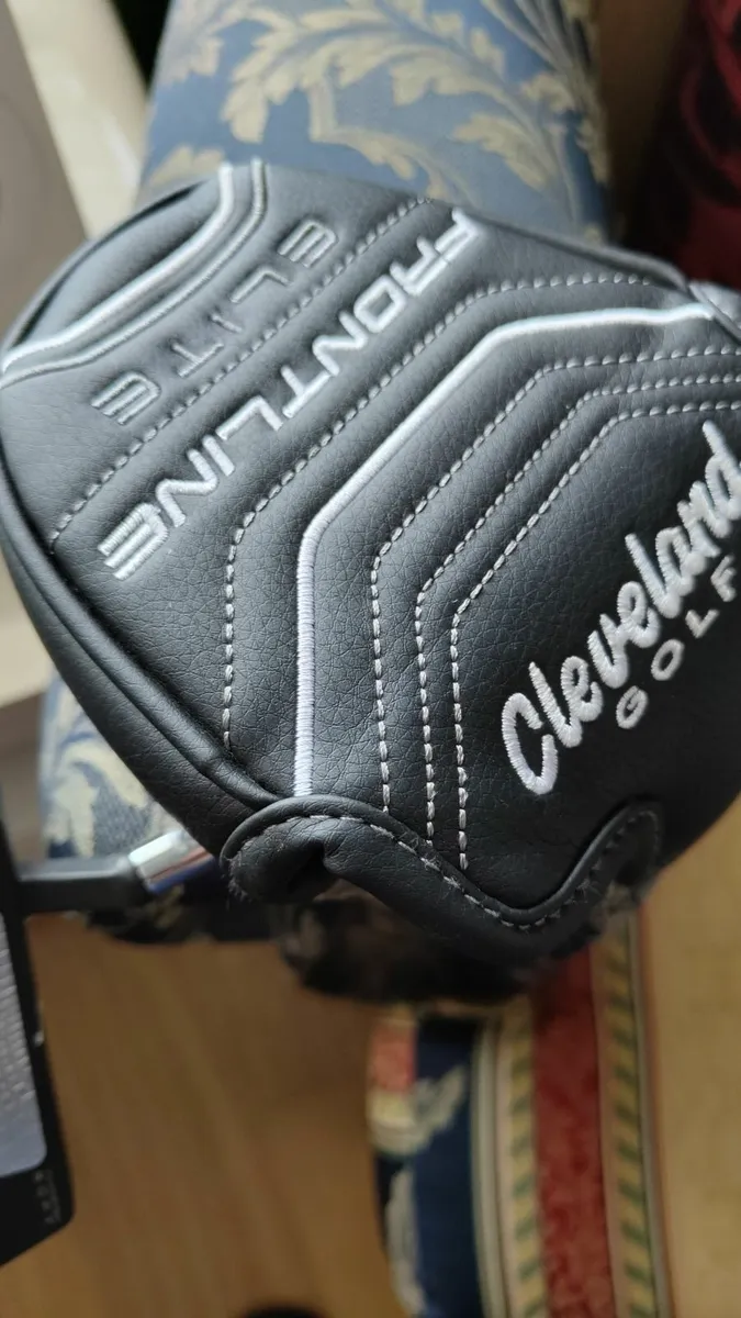 2 left hand putters - Image 1