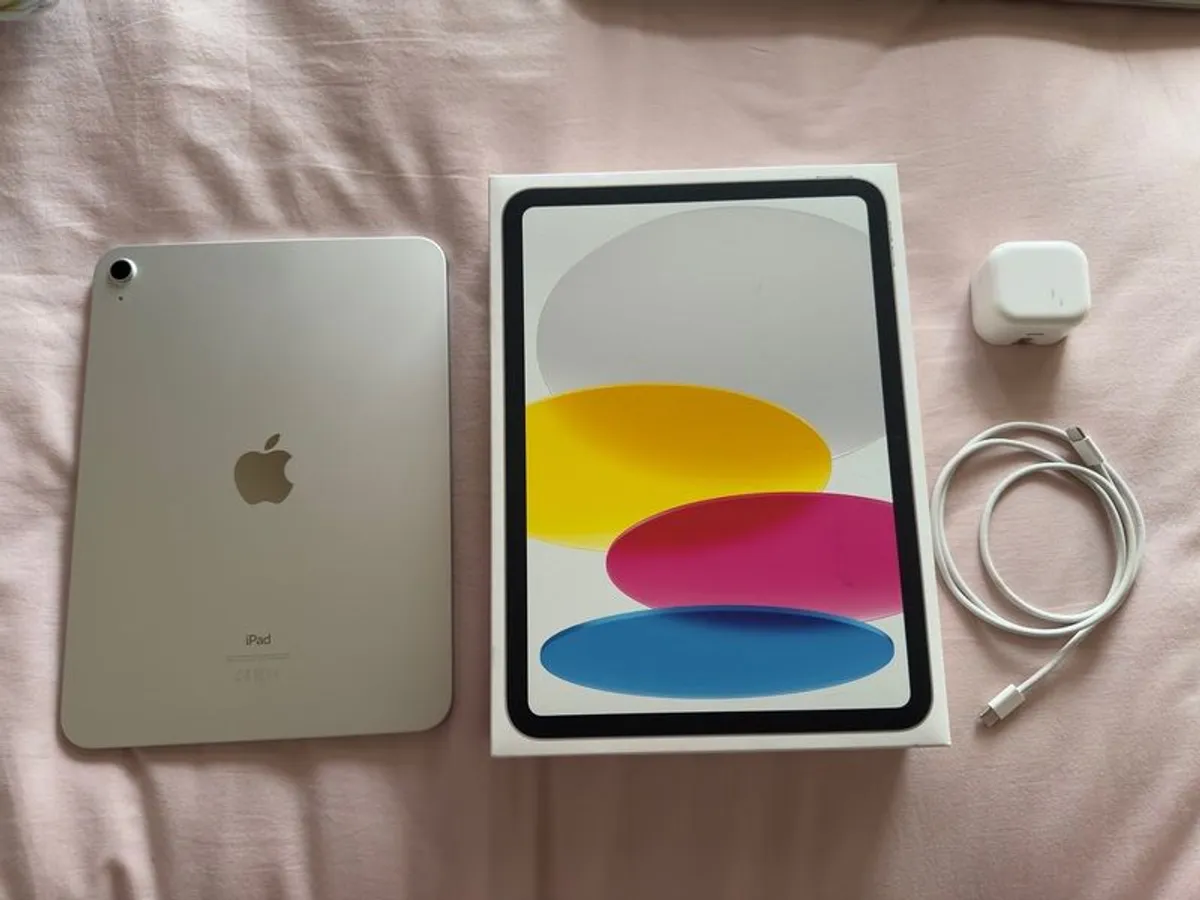 Ipad 10th Generation - Image 2