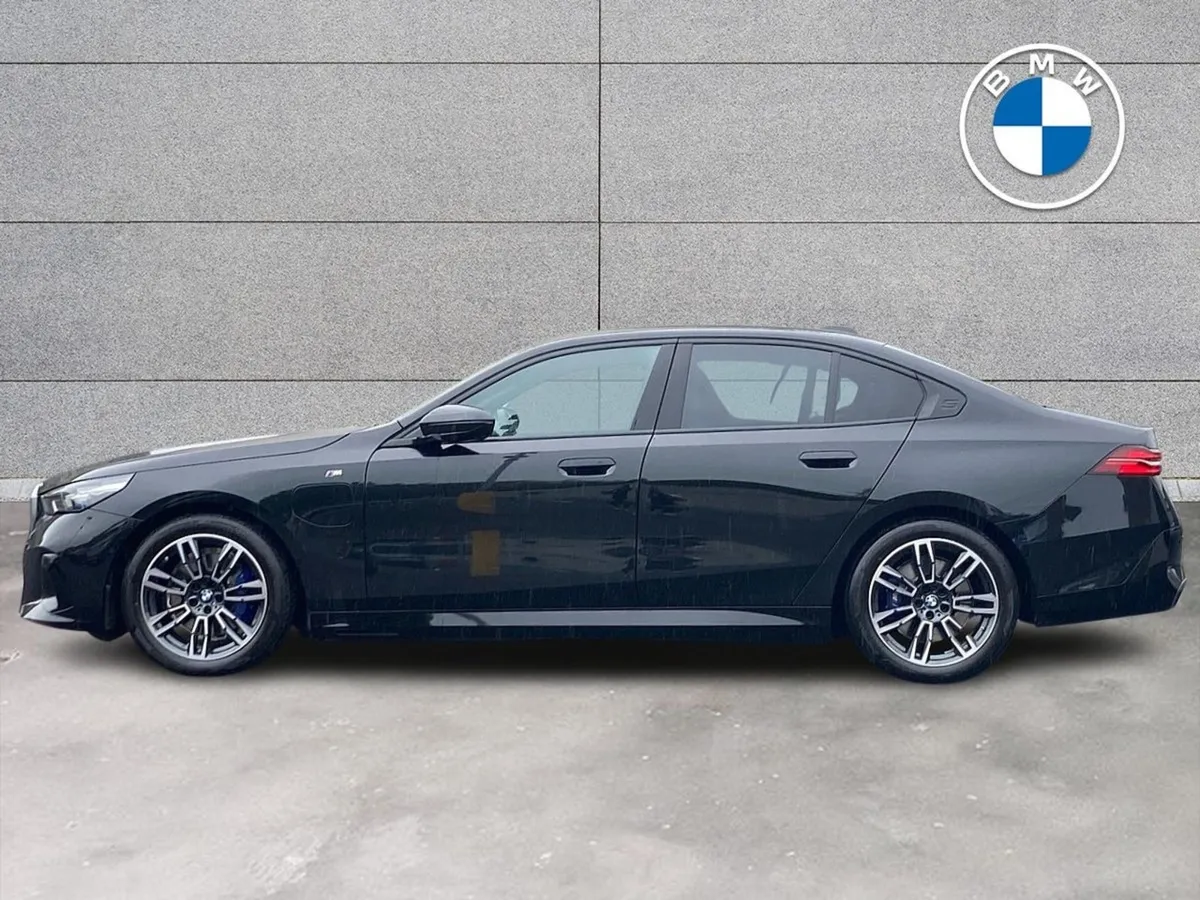 BMW 5 Series 530e M Sport - Image 3
