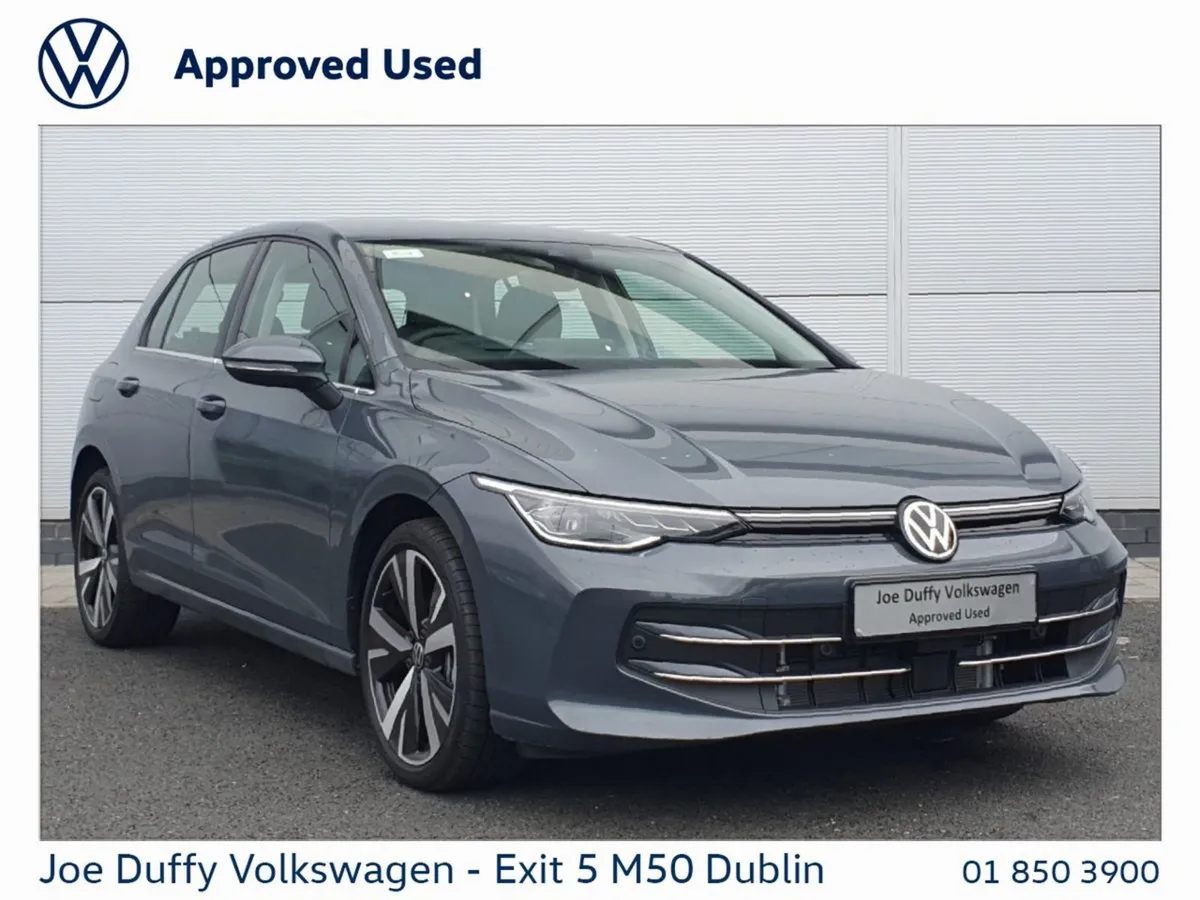 Volkswagen Golf Golf Style 1.5 TSI Phev 150HP - Image 1