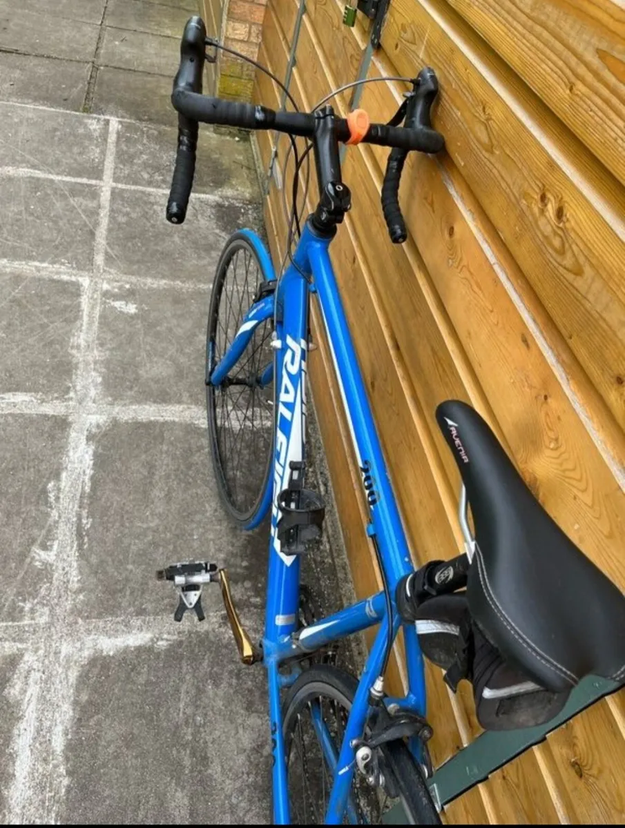 Raleigh 200 road bike - Image 4