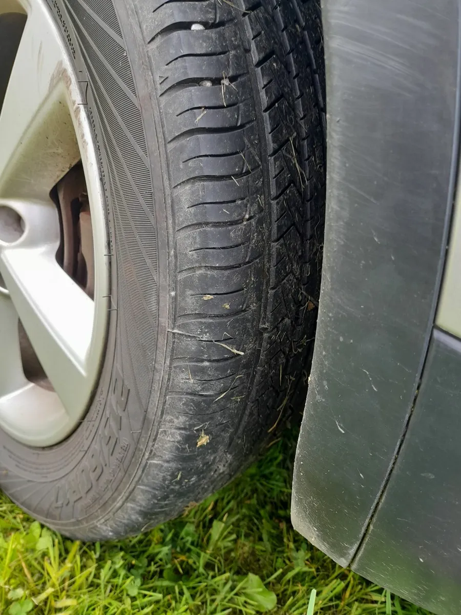 Nissan Qashqai 2008 - Image 2