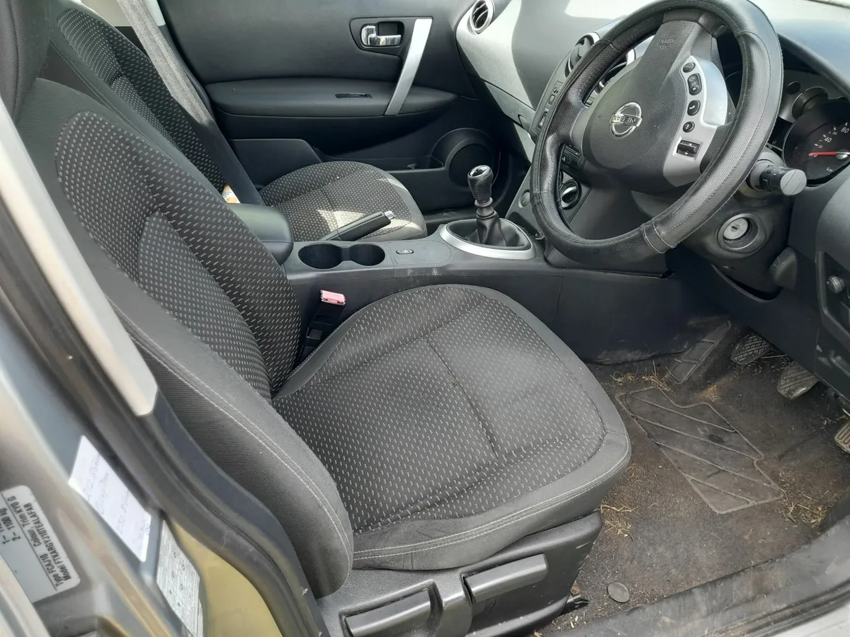 Nissan Qashqai 2008 - Image 4