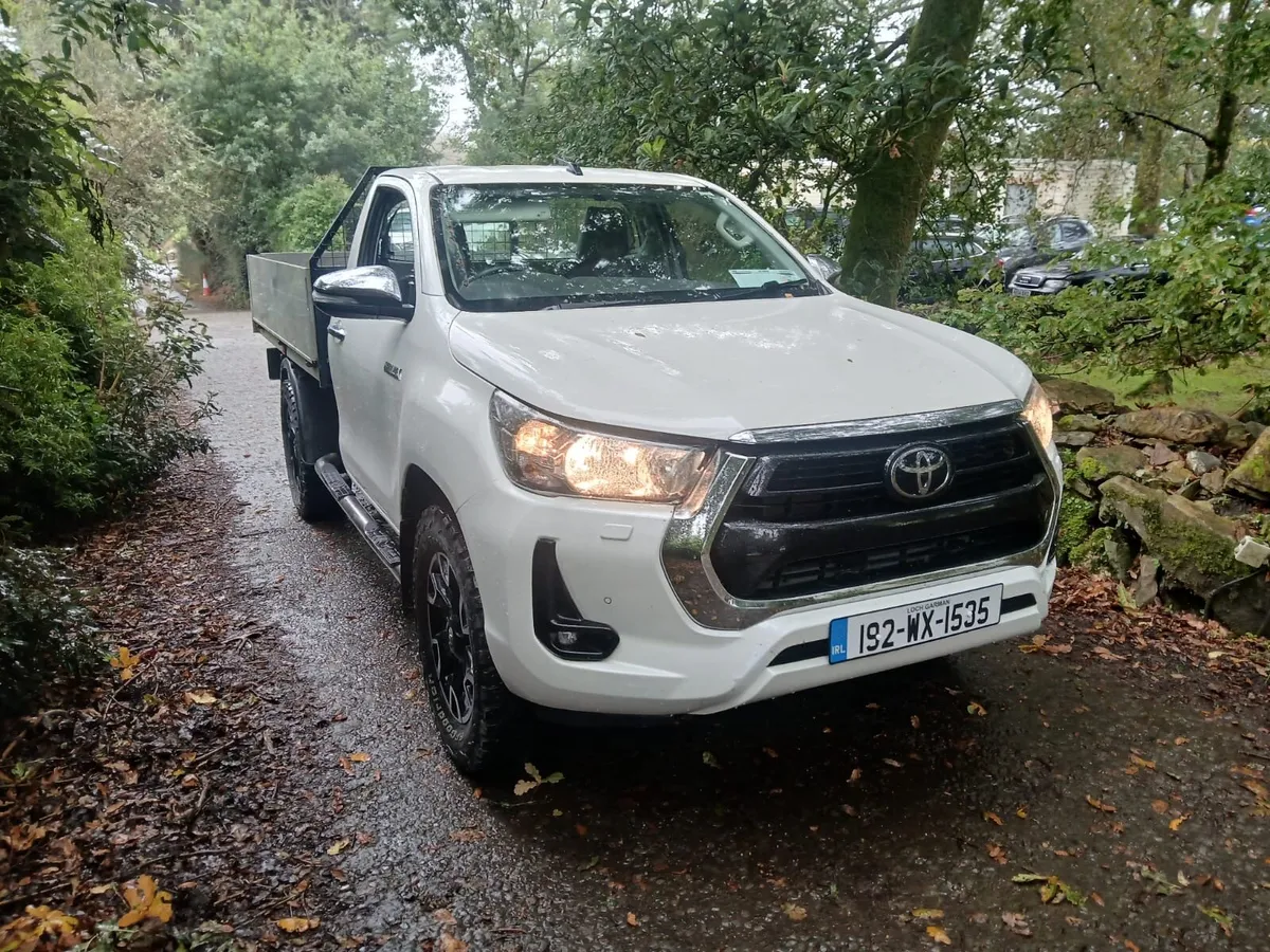Toyota Hilux Pick Up 2019 - Image 1