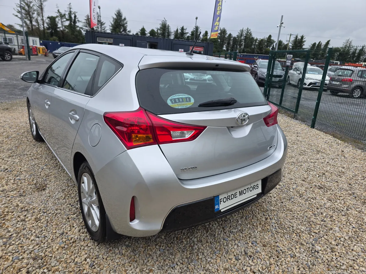 Toyota Auris 2013 Automatic Diesel - Image 3