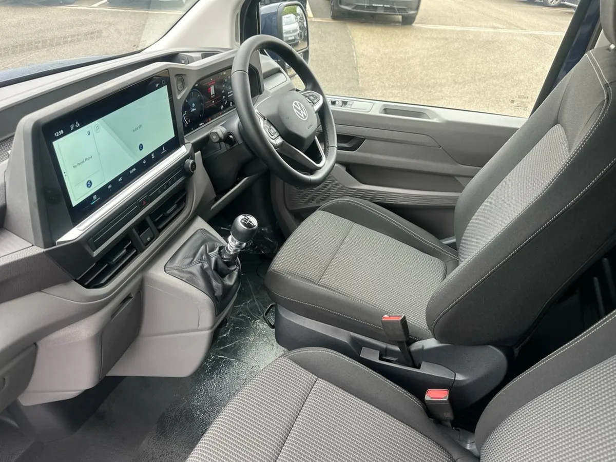 Volkswagen Transporter Trendline Plus LWB 150Bhp - Image 3